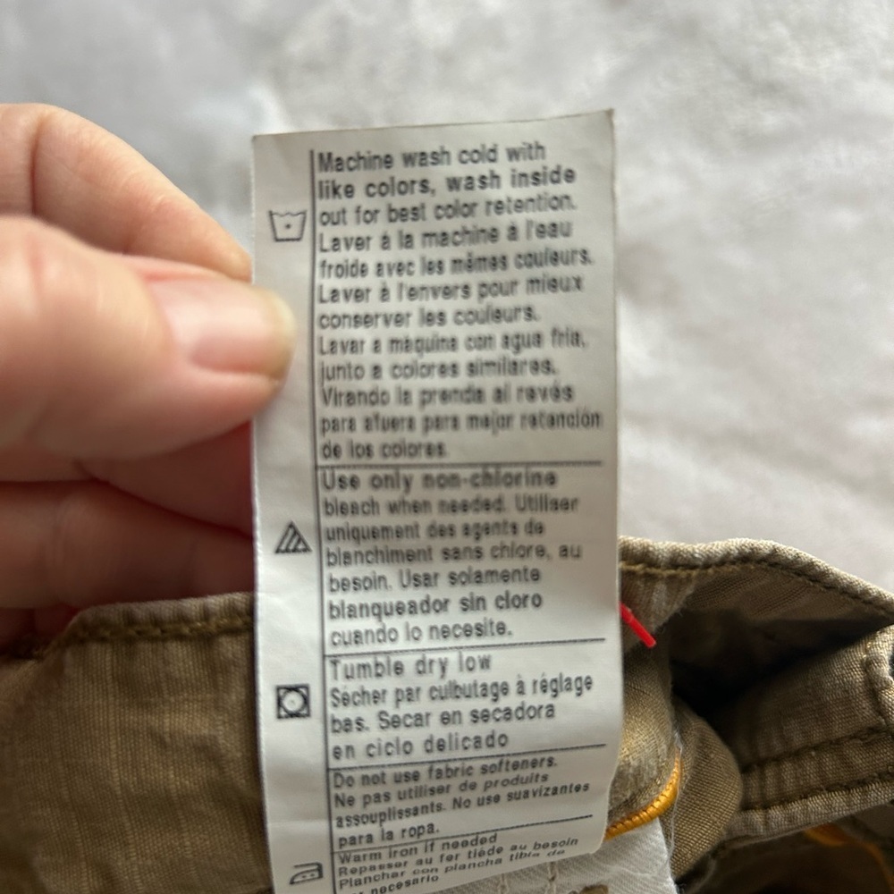 Carhartt Brown Cargo Shorts with Sturdy Material Sz 36 - Picture 5 of 7